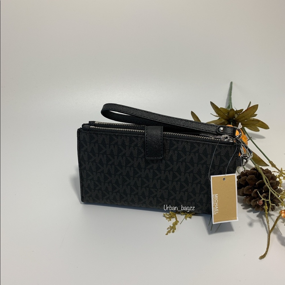 Michael Kors JST Small Top Zip Tote and Wallet - Picture 13 of 15